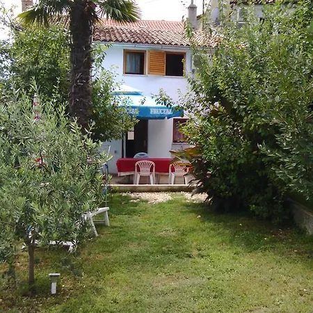 Apartment Fabris Vrsar Exterior photo