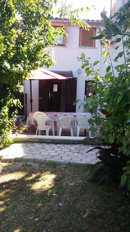Fabris